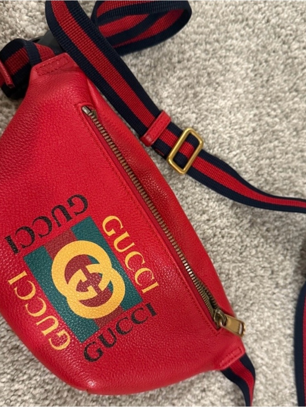 COA included Gucci Red Leather Logo Stripe-Detail Belt Bag